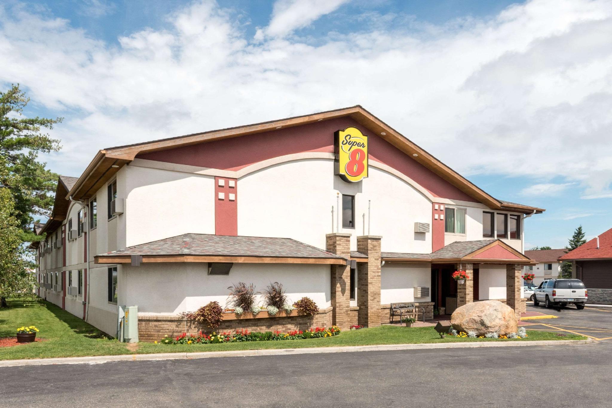 Готель Super 8 By Wyndham Bemidji Mn Екстер'єр фото