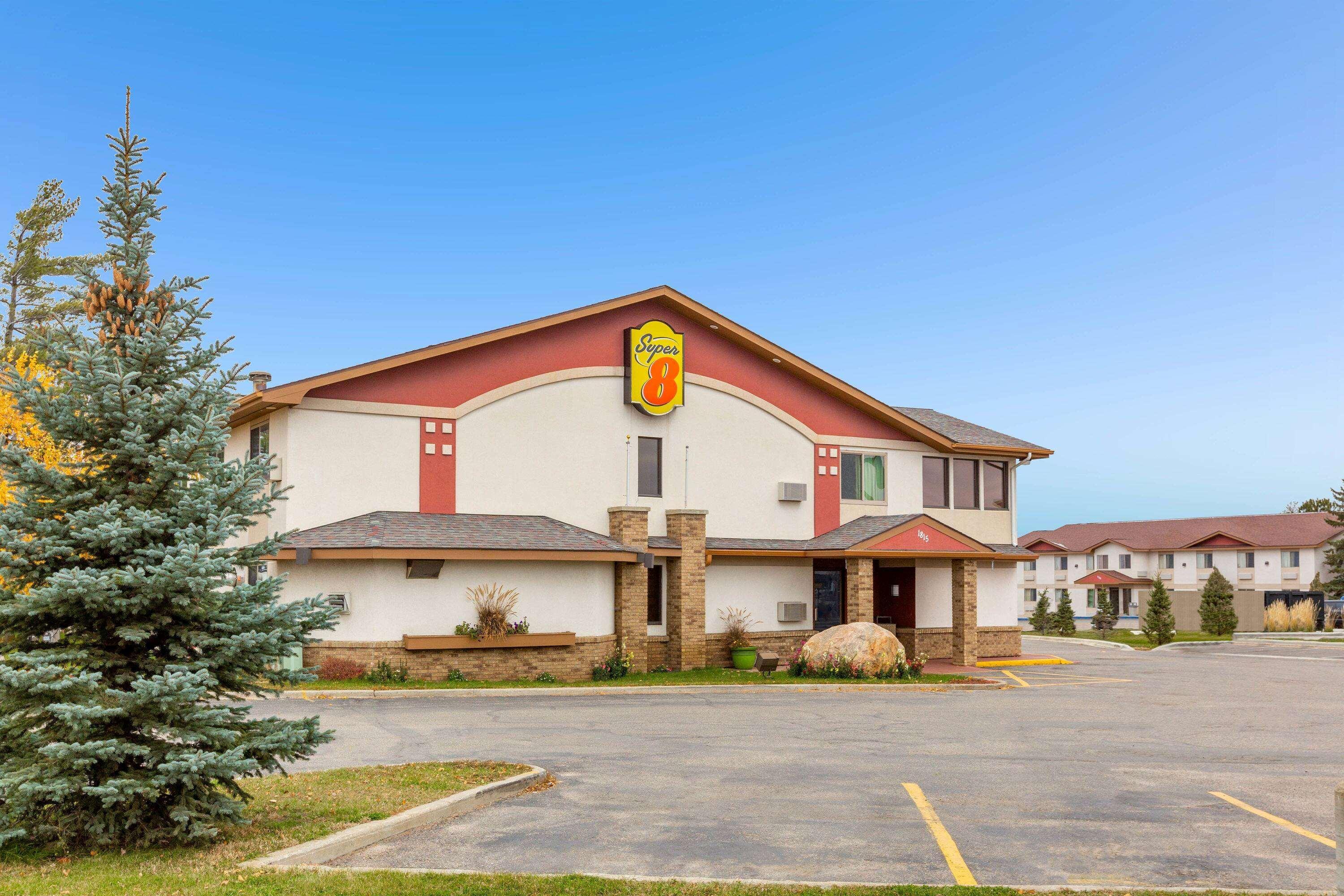 Готель Super 8 By Wyndham Bemidji Mn Екстер'єр фото